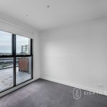 402/405 Neerim Road, CARNEGIE, VIC 3163 AUS