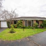 2/9 Balmoral Crescent, SURREY HILLS, VIC 3127 AUS