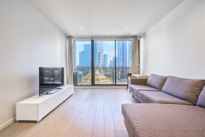 1301/318 Russell Street, MELBOURNE, VIC 3000 AUS