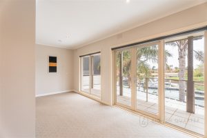 6 Salmon Bay, PATTERSON LAKES, VIC 3197 AUS