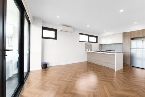 2/55 Seston St, RESERVOIR, VIC 3073 AUS