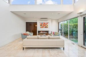 47 Erica Ave, GLEN IRIS, VIC 3146 AUS