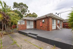 4 Allambi Ct, CLARINDA, VIC 3169 AUS