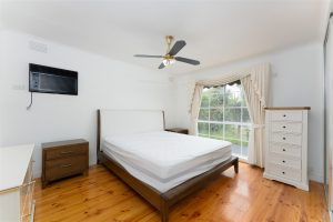 4 Allambi Ct, CLARINDA, VIC 3169 AUS