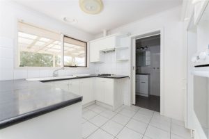 28 Mackellar Ave, WHEELERS HILL, VIC 3150 AUS