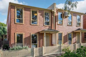 10 Forbes Place, BALWYN NORTH, VIC 3104 AUS