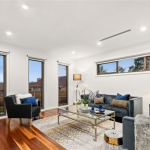 1/11 Wilma Ct, DONCASTER, VIC 3108 AUS