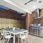 1/11 Wilma Ct, DONCASTER, VIC 3108 AUS