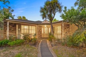 23 Westminster Dr, ROWVILLE, VIC 3178 AUS