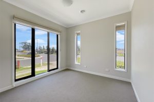 1 Landor Way, CRAIGIEBURN, VIC 3064 AUS