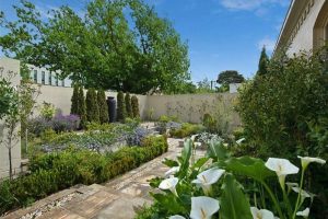 13 Mont Albert Road, CANTERBURY, VIC 3126 AUS