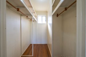 92 Windella Cres, GLEN WAVERLEY, VIC 3150 AUS