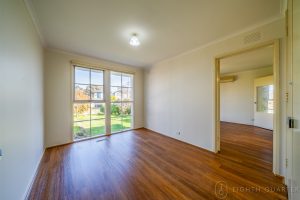 92 Windella Cres, GLEN WAVERLEY, VIC 3150 AUS