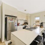 9 Dunk Cres, BONBEACH, VIC 3196 AUS