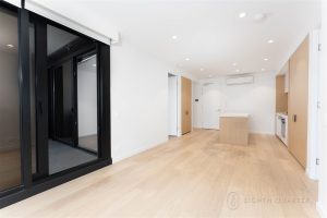 2006/545 STATION STREET, BOX HILL, VIC 3128 AUS