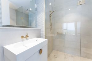 2006/545 STATION STREET, BOX HILL, VIC 3128 AUS