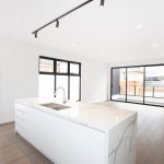 2/741 Elgar Road, DONCASTER, VIC 3108 AUS