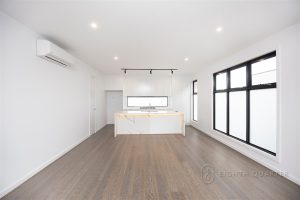 2/741 Elgar Road, DONCASTER, VIC 3108 AUS
