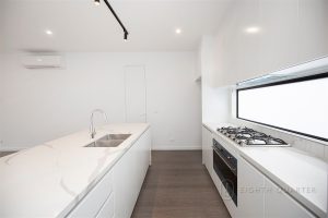 2/741 Elgar Road, DONCASTER, VIC 3108 AUS