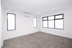 2/741 Elgar Road, DONCASTER, VIC 3108 AUS