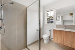 2 Kirkwood Road, PAKENHAM, VIC 3810 AUS