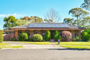 4 Bell Court, BAYSWATER, VIC 3153 AUS