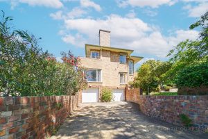 2 Willis St, BALWYN NORTH, VIC 3104 AUS