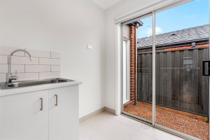 2 Kirkwood Road, PAKENHAM, VIC 3810 AUS