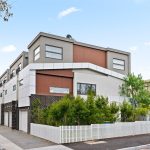 8/70 Auburn Road, HAWTHORN, VIC 3122 AUS