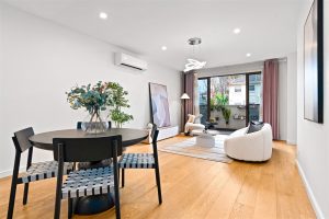 8/70 Auburn Road, HAWTHORN, VIC 3122 AUS