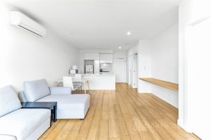 102/405 Neerim Road, CARNEGIE, VIC 3163 AUS